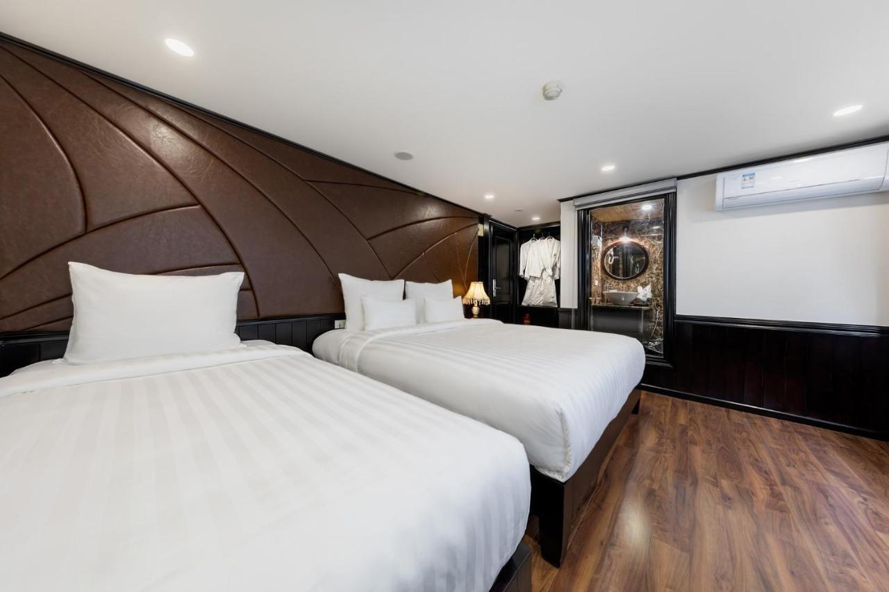 Amanda Cruise Ha Long Bay Hotell Exteriör bild
