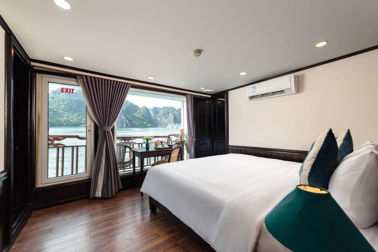 Amanda Cruise Ha Long Bay Hotell Exteriör bild