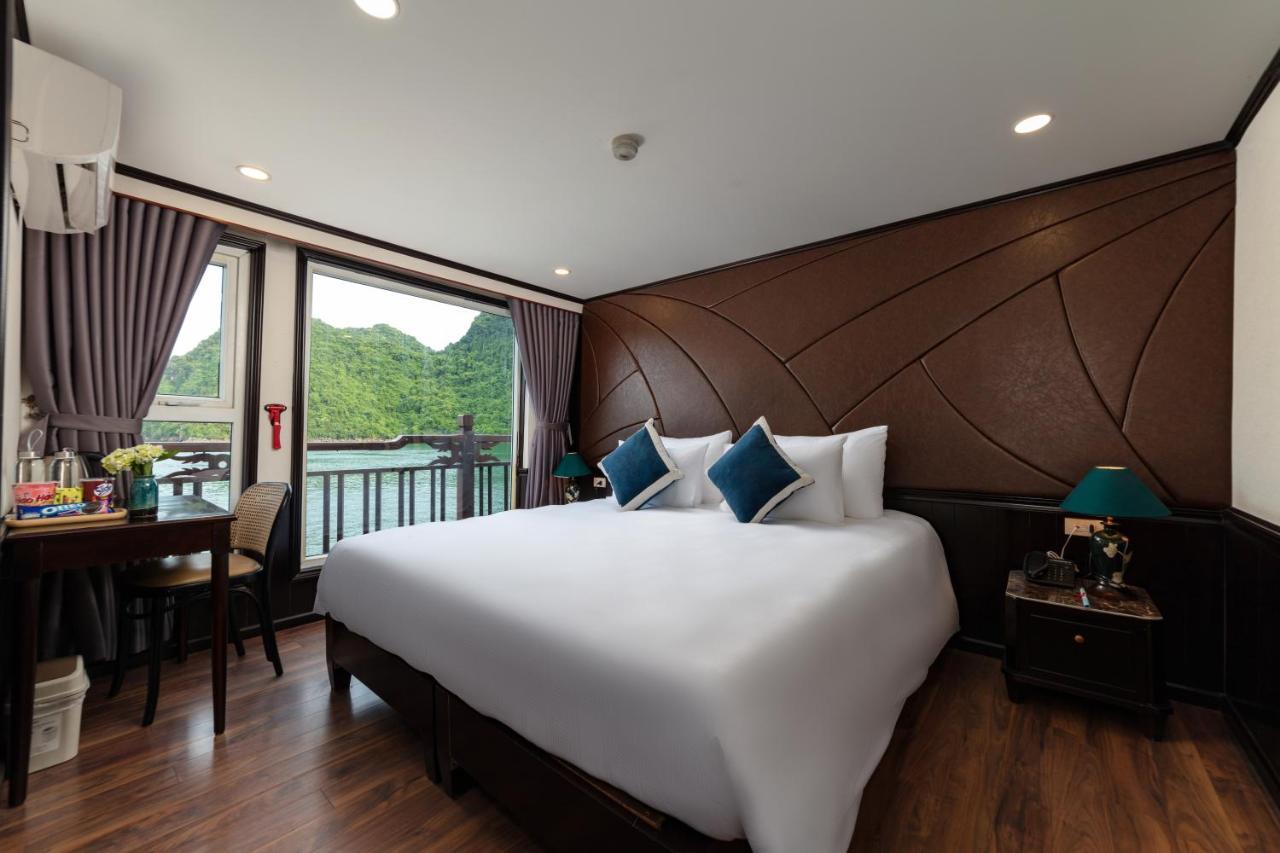Amanda Cruise Ha Long Bay Hotell Exteriör bild