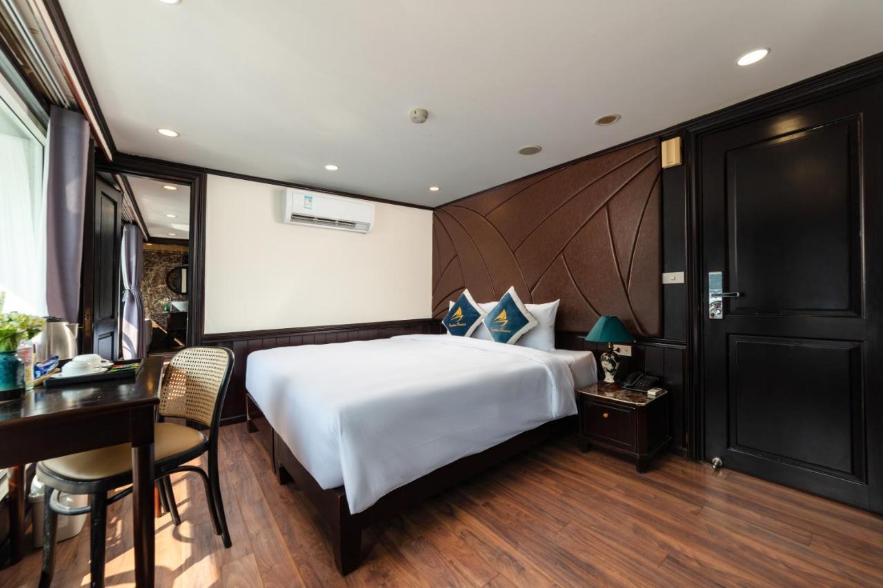 Amanda Cruise Ha Long Bay Hotell Exteriör bild