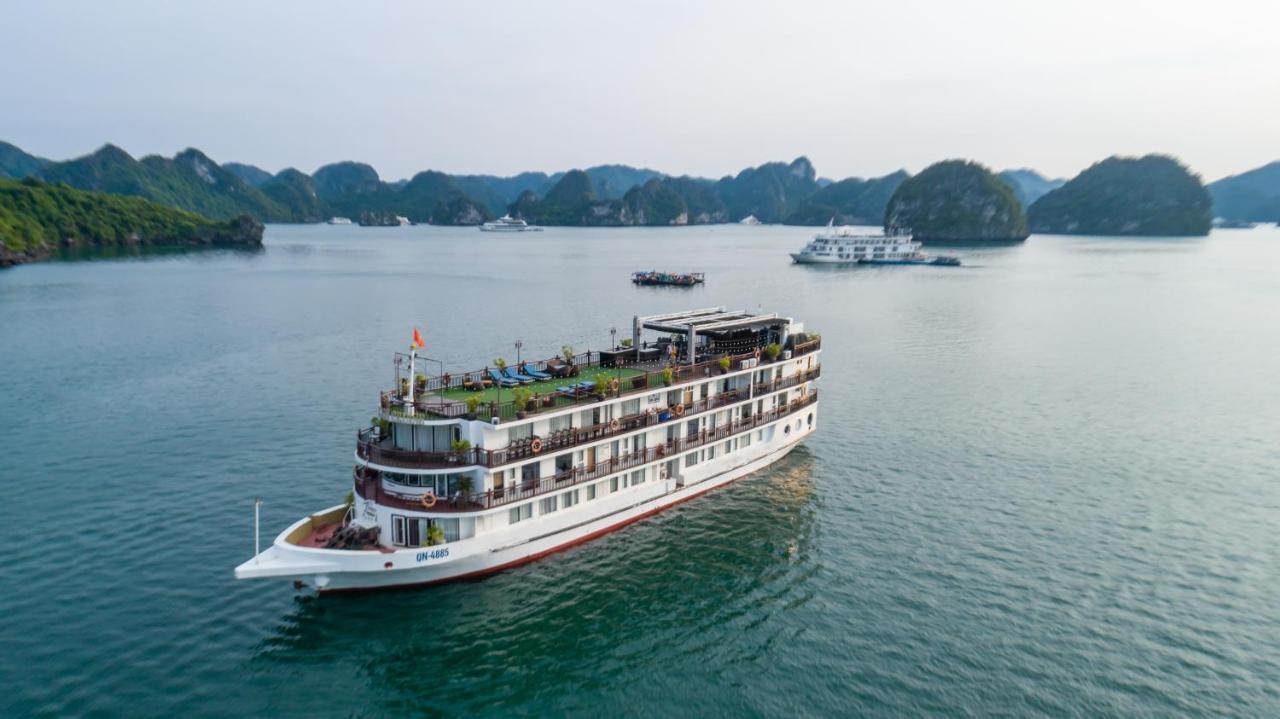 Amanda Cruise Ha Long Bay Hotell Exteriör bild