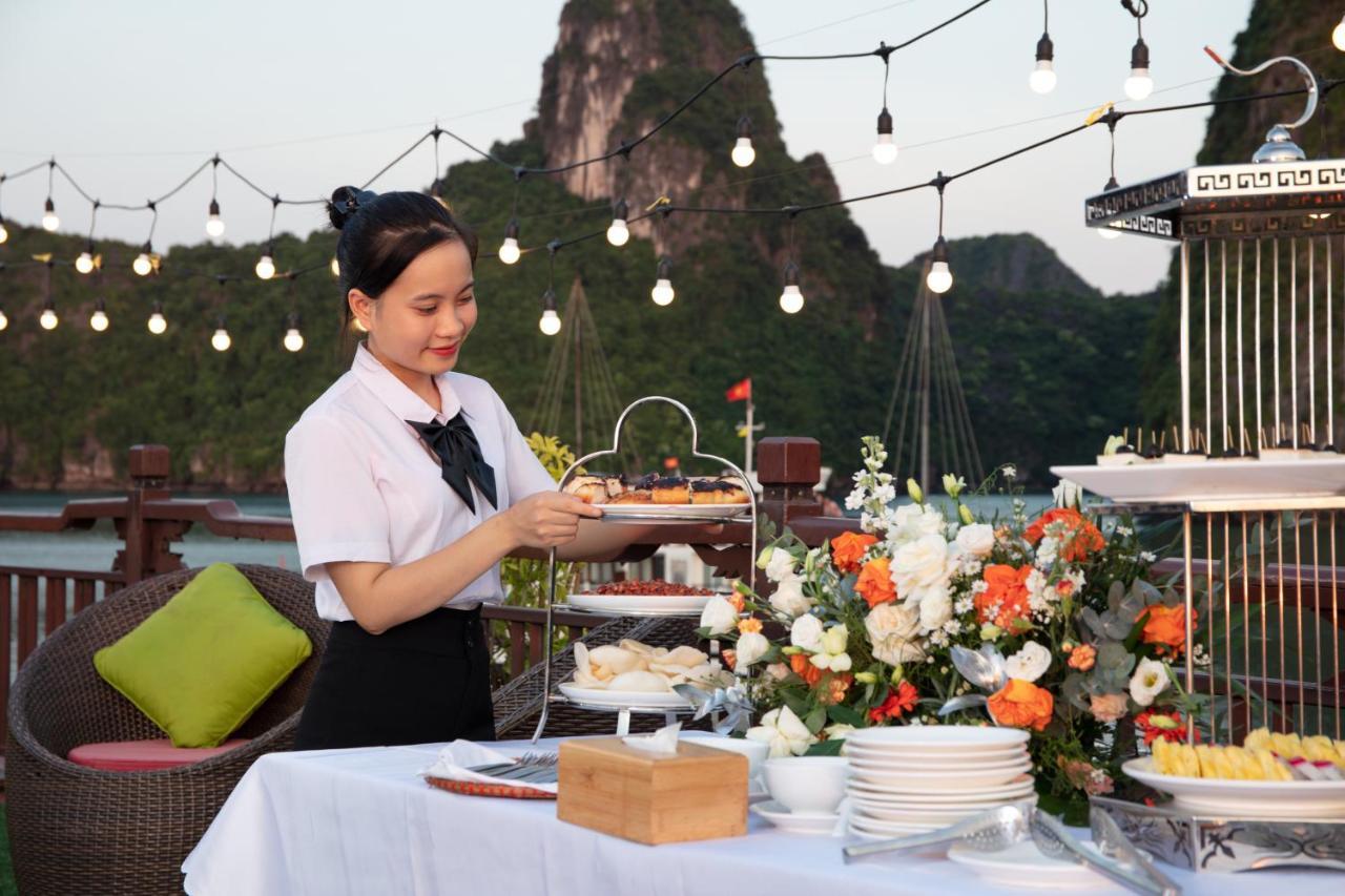 Amanda Cruise Ha Long Bay Hotell Exteriör bild